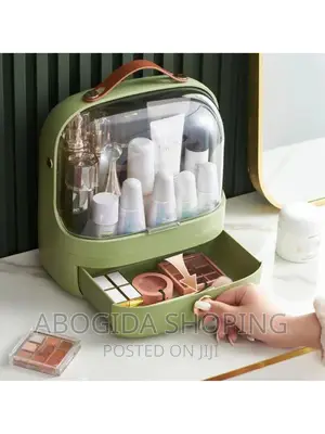Large Capacity Cosmetic Storage Box