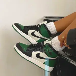 Air Jordan 1 for Kids Fashion Shoes
