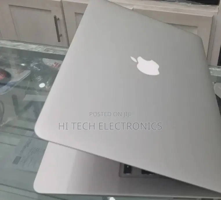 Laptop Apple MacBook 2015 8GB Intel Core I5 SSD 256GB