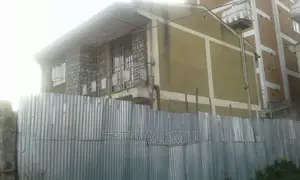 4bdrm House in የሚሸጥ ቤት ቦሌ ሚካኤል አካባቢ, Bole for sale