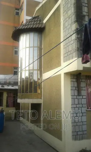 4bdrm House in የሚሸጥ ቤት ቦሌ ሚካኤል አካባቢ, Bole for sale