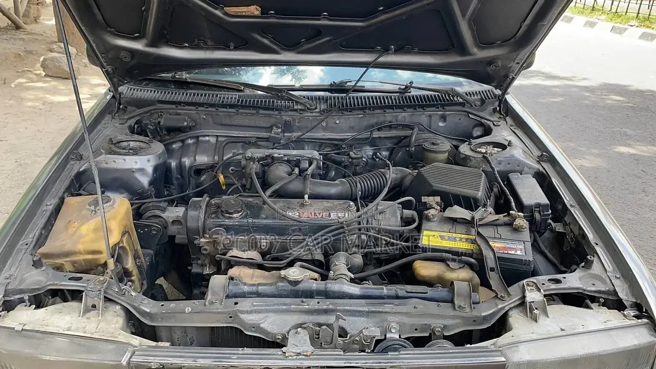 Toyota Corolla 1992 Silver