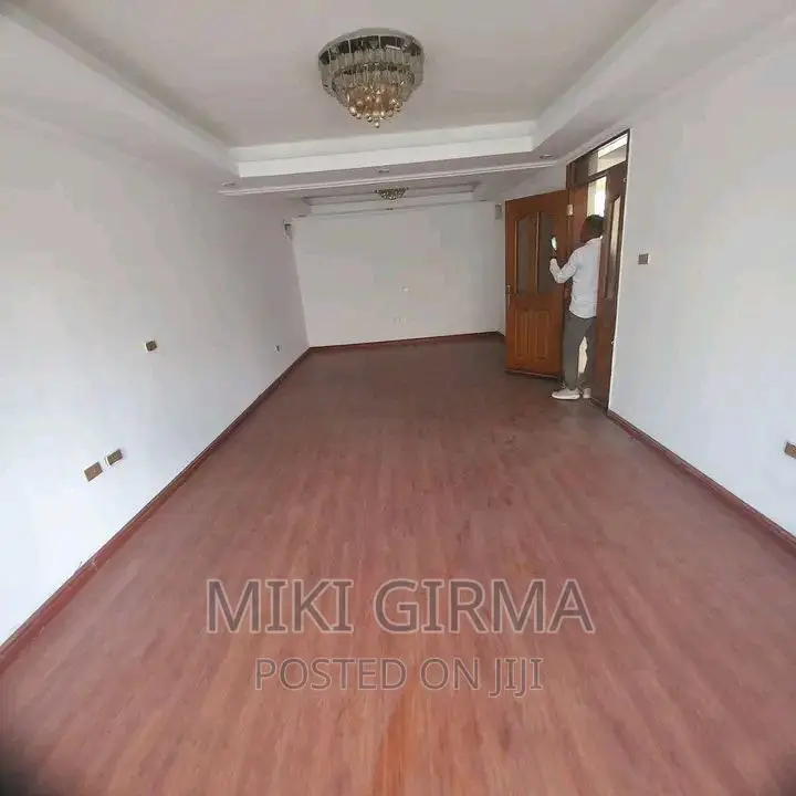 4bdrm House in ፊጋ, Bole for sale