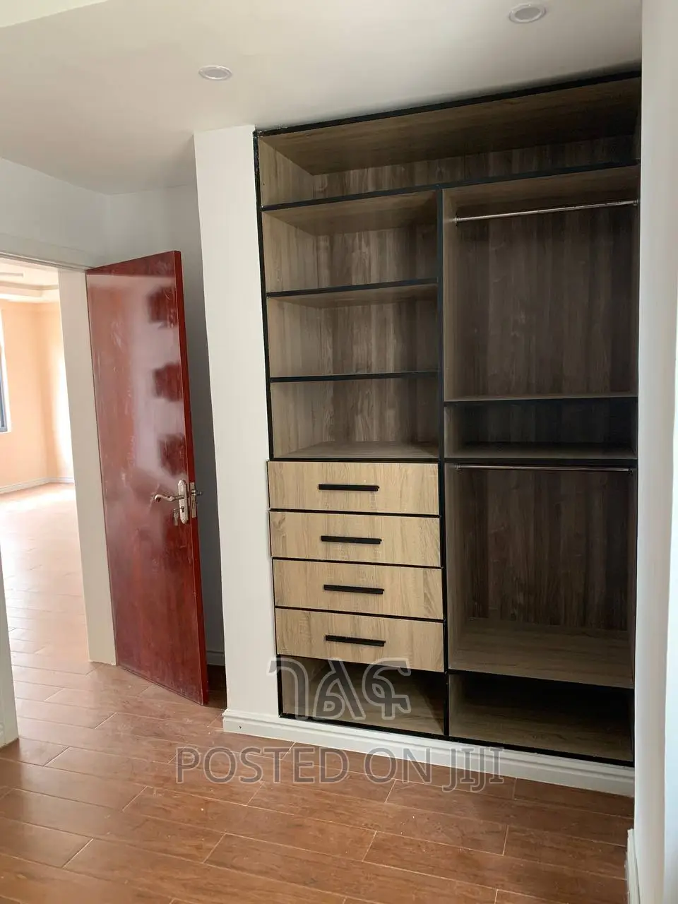 2bdrm Apartment in አያት አምባሳደር ኖህ ሪልስቴት, Bole for sale