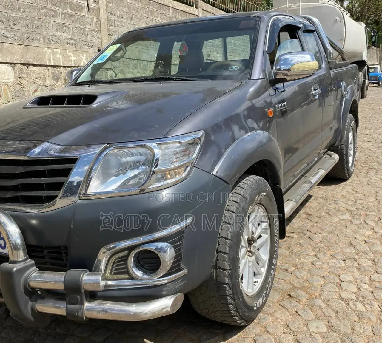 Toyota Hilux 2013 Silver