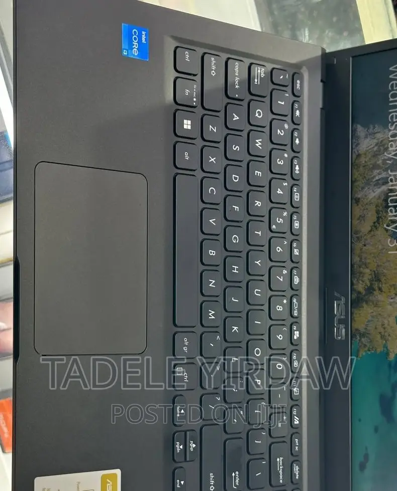 New Laptop Dell Adamo Onyx 8GB Intel Core I3 SSD 256GB