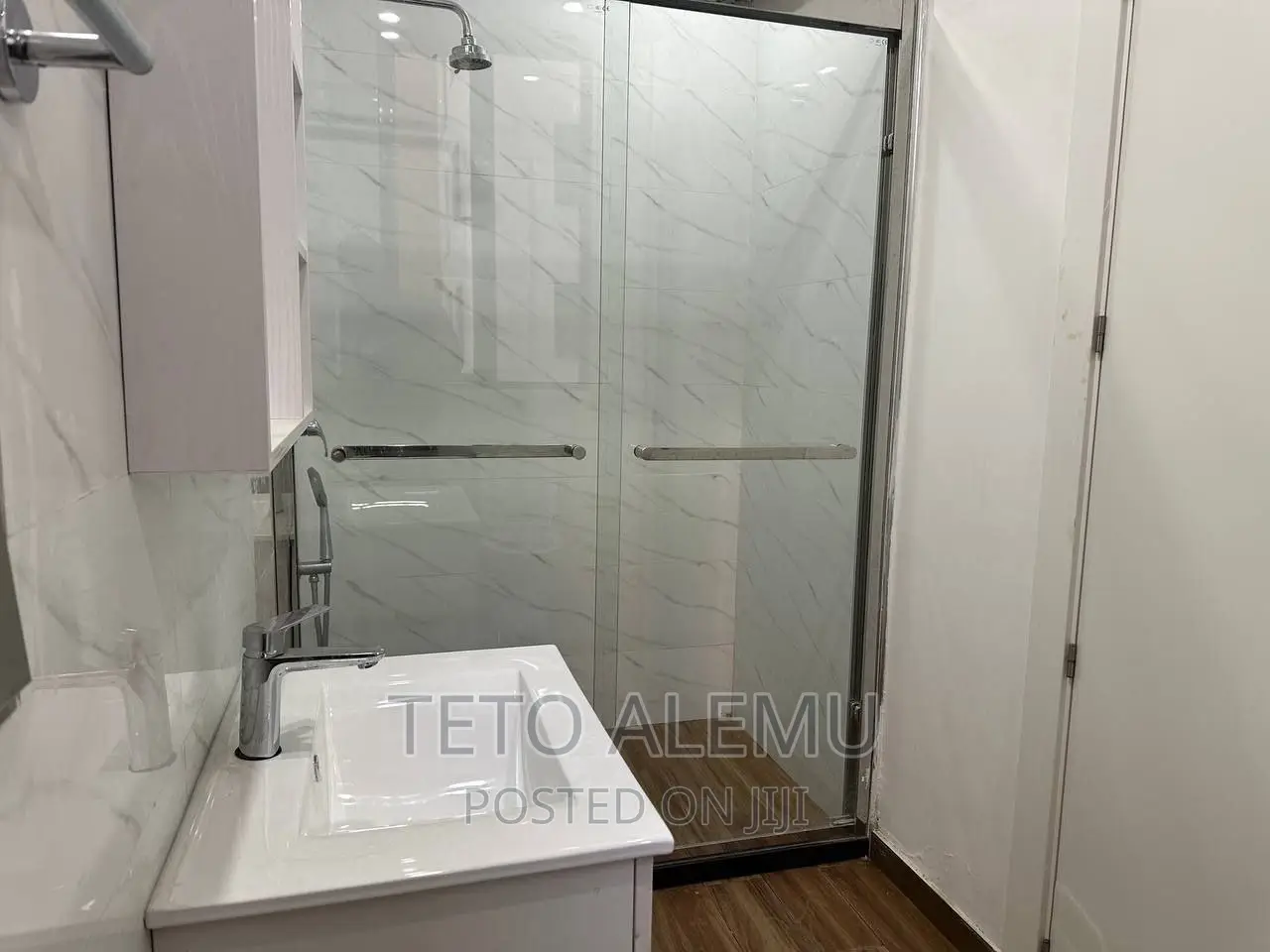 3bdrm Apartment in የሚሸጥ አፓርትመንት ቦሌ አትላስ, Bole for sale