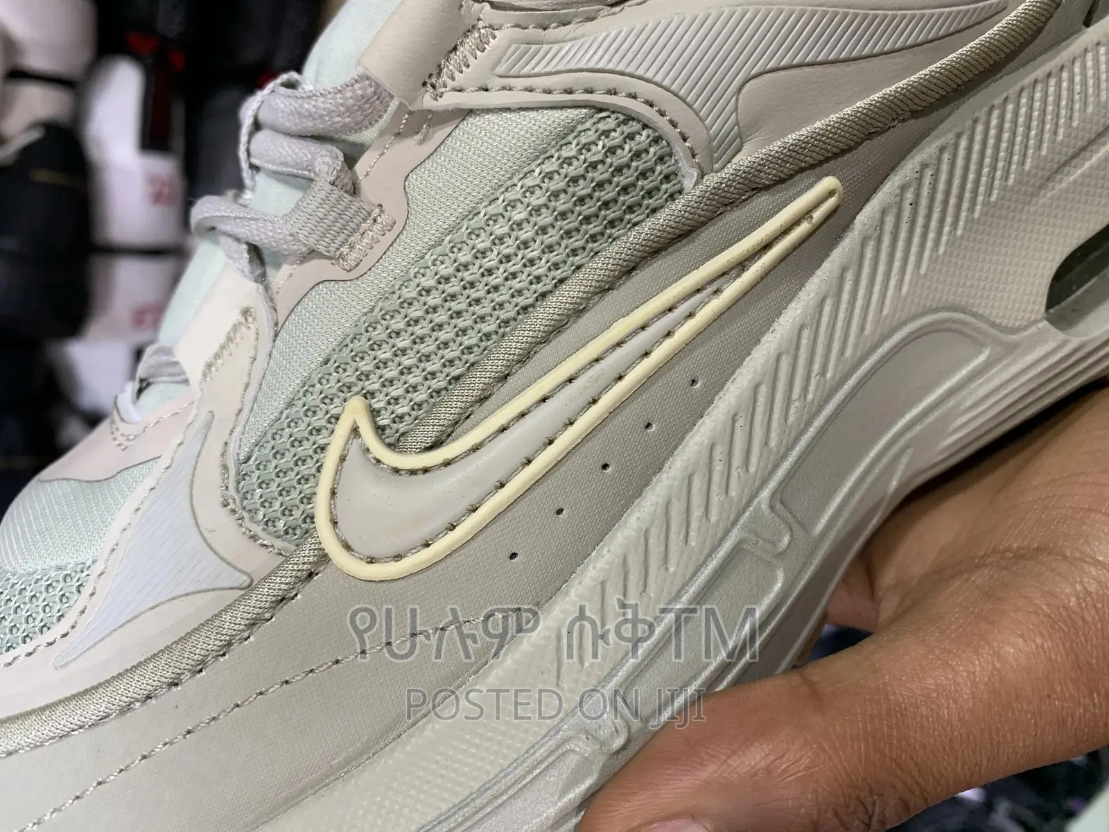 Original Nike Air Max Bliss Shoes