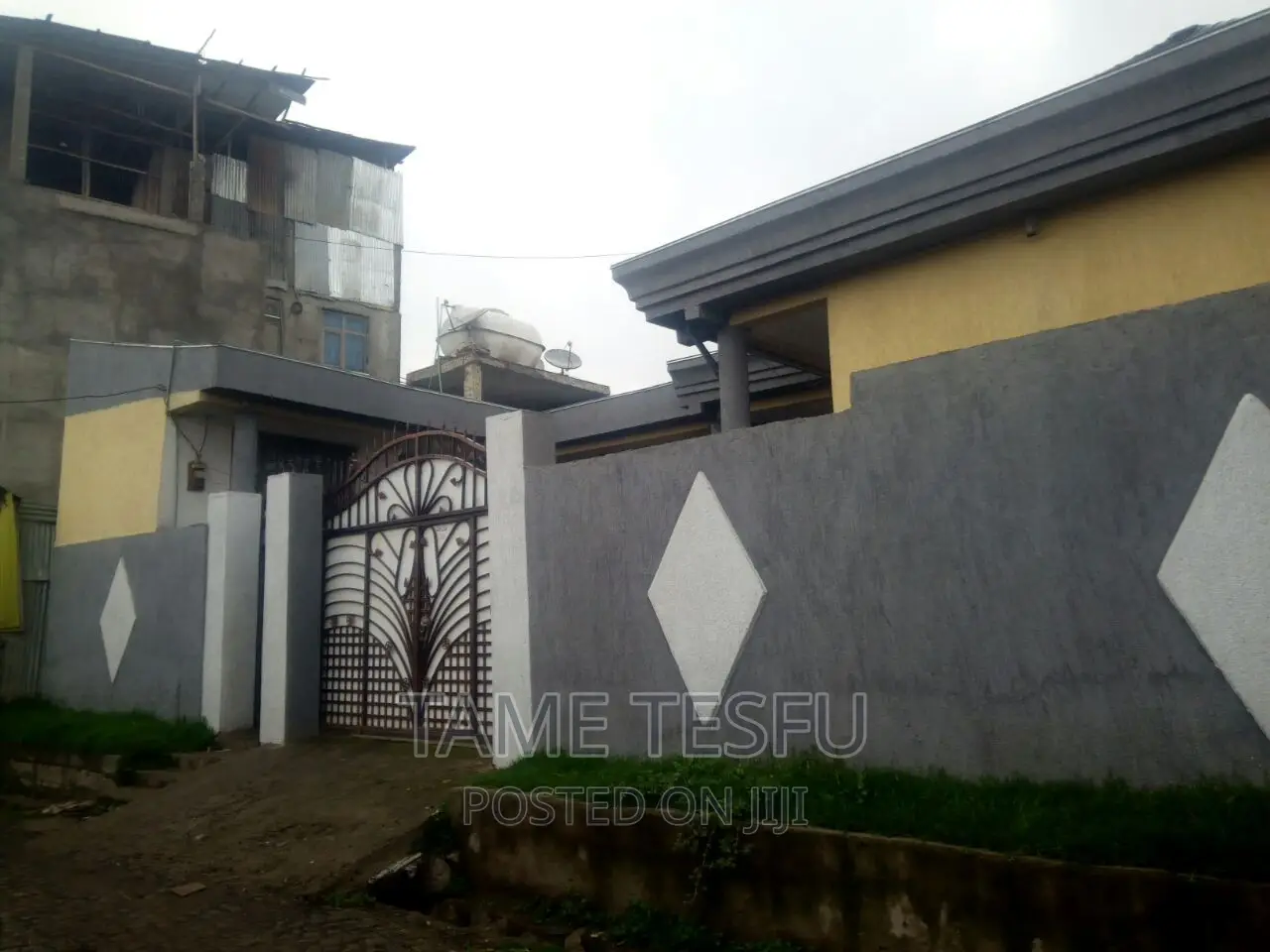 Furnished 3bdrm House in Yeka Kollejjiii for sale