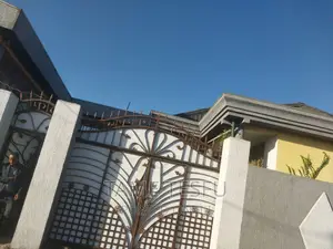 Furnished 3bdrm House in Yeka Kollejjiii for sale