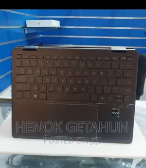 New Laptop HP Spectre 16GB Intel Core I7 SSD 512GB