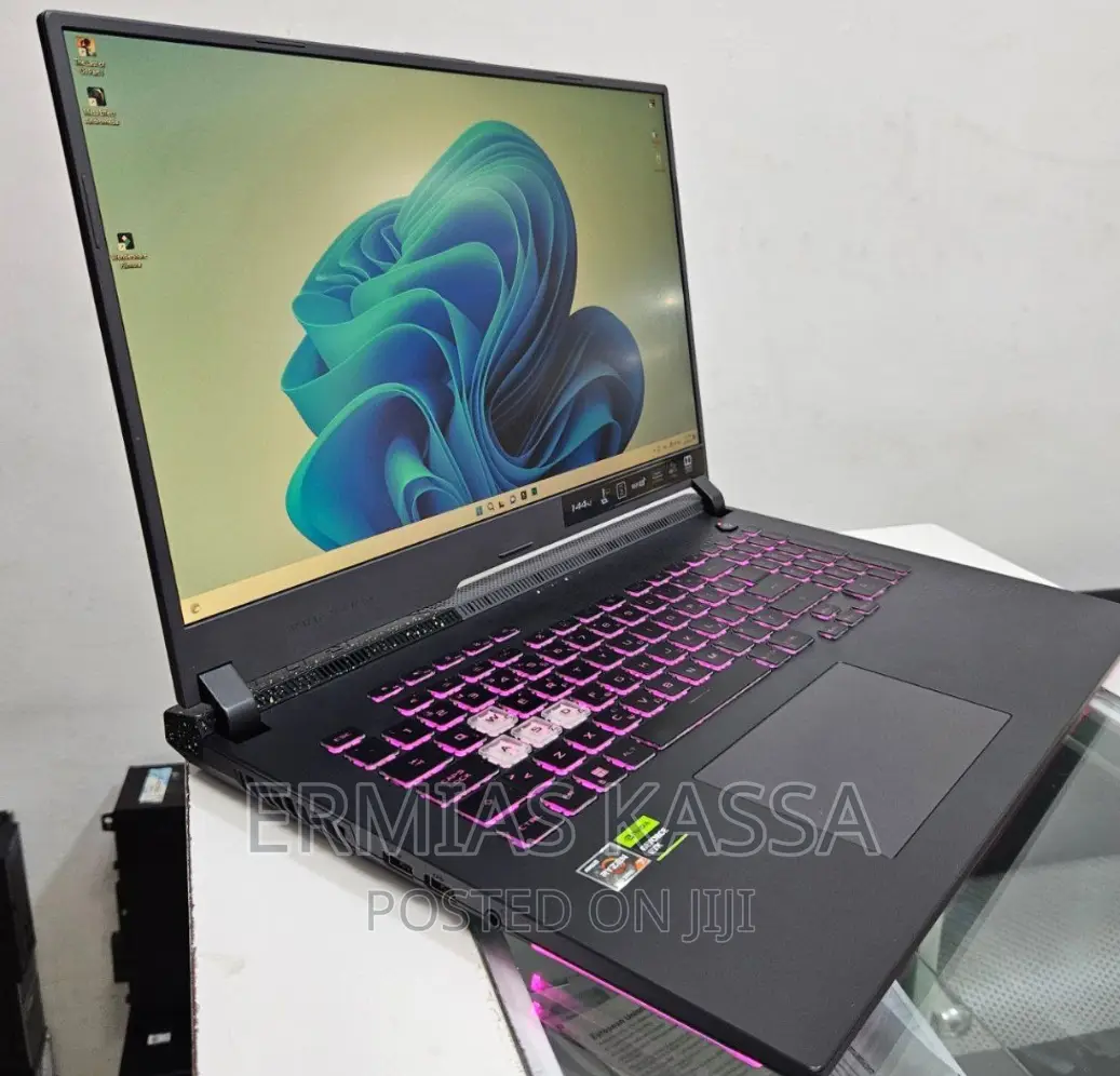 New Laptop Asus ROG Strix G15 16GB AMD Ryzen 7 SSD 512GB