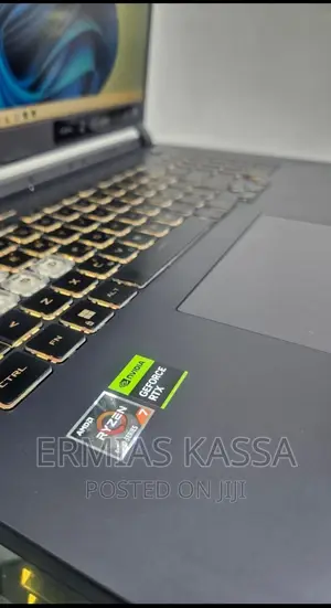 New Laptop Asus ROG Strix G15 16GB AMD Ryzen 7 SSD 512GB