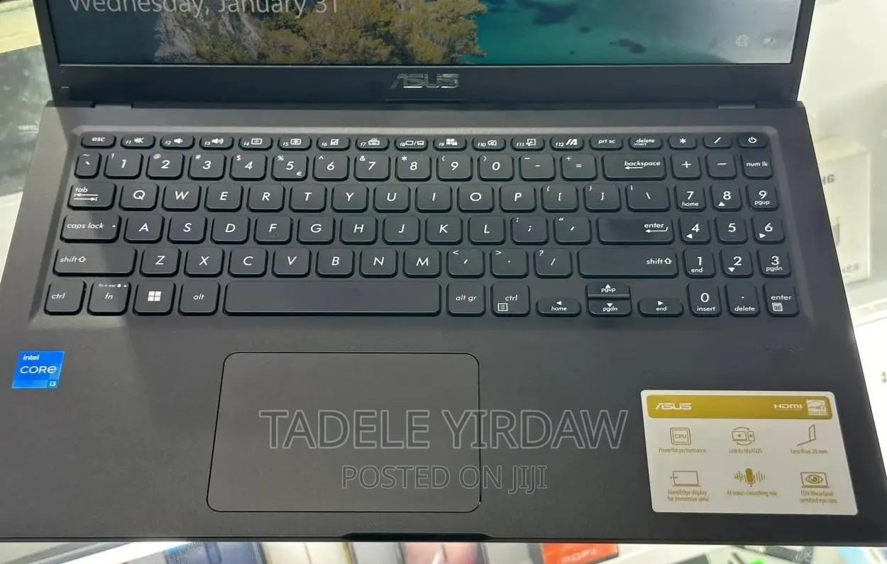 New Laptop Dell Adamo Onyx 8GB Intel Core I3 SSD 256GB