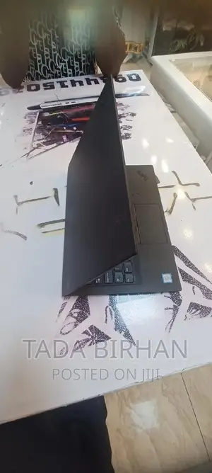 New Laptop Lenovo ThinkPad X1 Carbon 1GB Intel Core I7 SSD 512GB