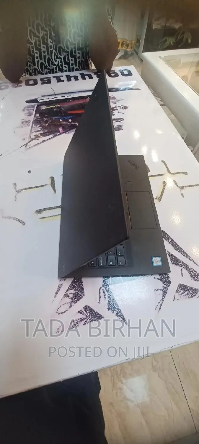 New Laptop Lenovo ThinkPad X1 Carbon 1GB Intel Core I7 SSD 512GB