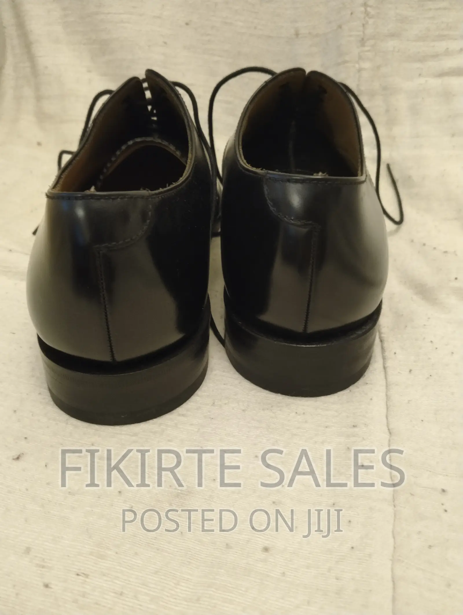 Loake L1 Leather Oxford Toecap Style Shoe - Uk 9.5 / Eu 44