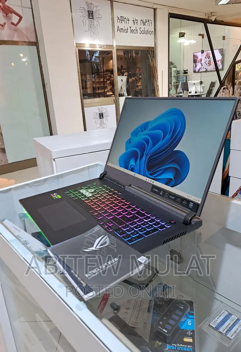 New Laptop Asus ROG Strix G15 16GB AMD Ryzen 7 SSD 512GB