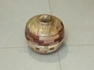 Photo - Segmented Wood Flower Pot.