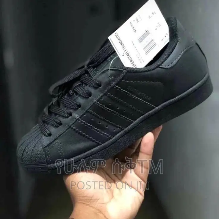 Original Adidas Old School ‘Superstar’ Shoes