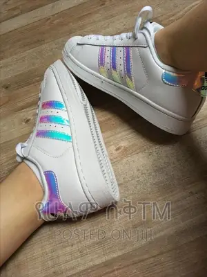 Original Adidas Old School ‘Superstar’ Shoes