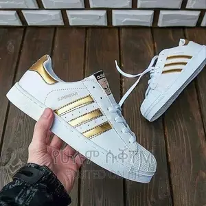 Original Adidas Old School ‘Superstar’ Shoes
