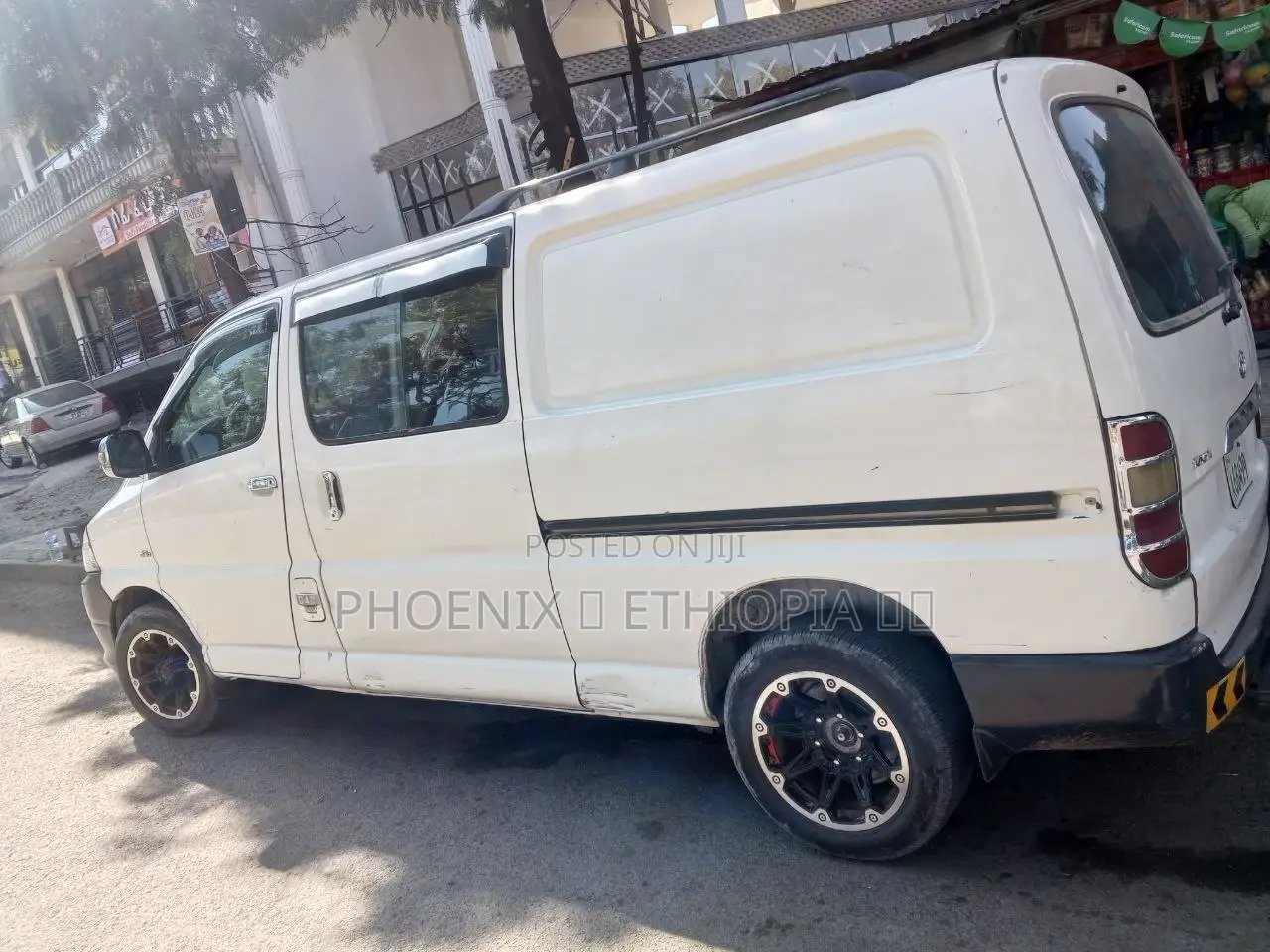 Toyota HiAce 2008 Silver