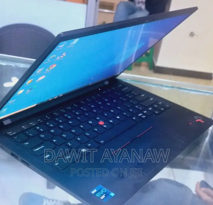 New Laptop Lenovo 16GB Intel Core I7 SSD 512GB