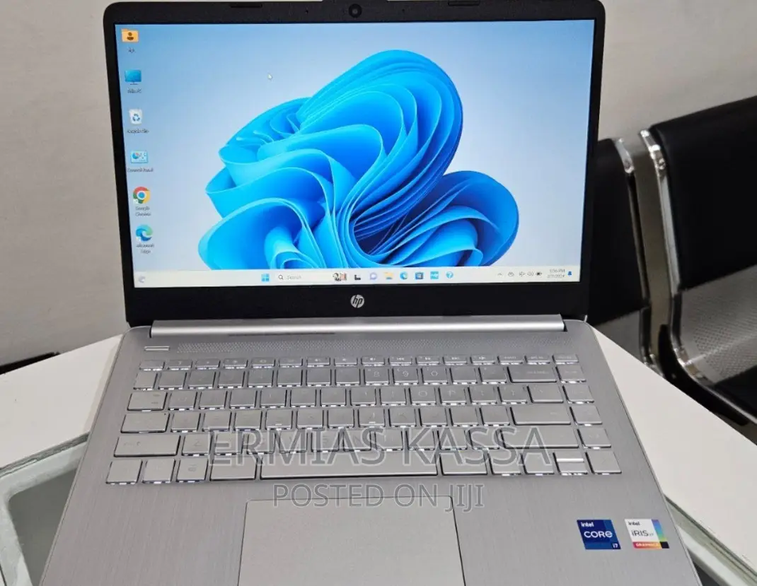 New Laptop HP EliteBook Folio 16GB Intel Core I7 SSD 512GB