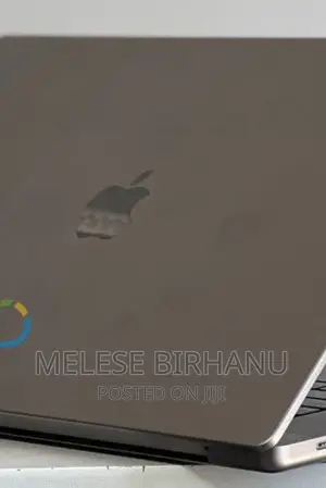 New Laptop Apple MacBook Pro 2021 M1 16GB Intel Core I7 SSD 1T