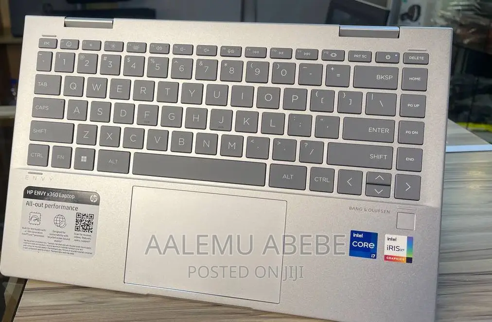 New Laptop HP Envy X360 16GB Intel Core I7 SSD 1T