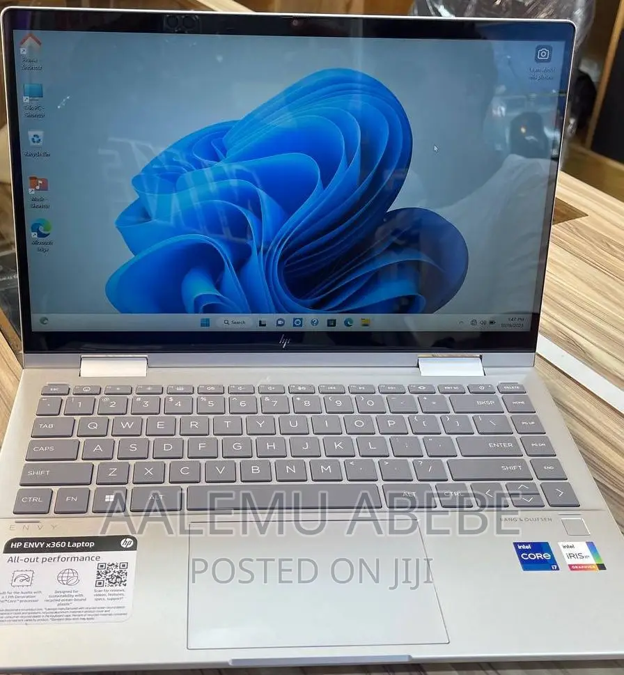 New Laptop HP Envy X360 16GB Intel Core I7 SSD 1T