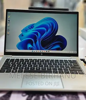 New Laptop HP 16GB AMD Ryzen 7 SSD 512GB