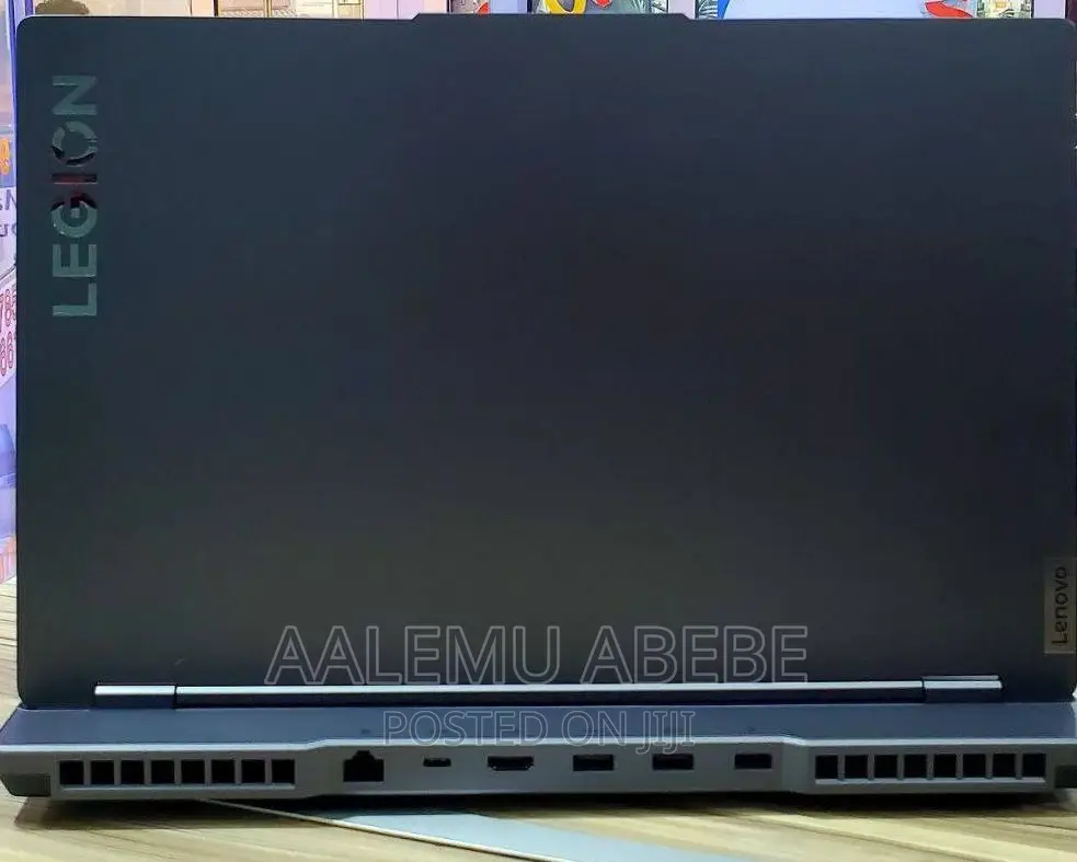 New Laptop Lenovo Legion 7 16GB AMD Ryzen 7 SSD 512GB