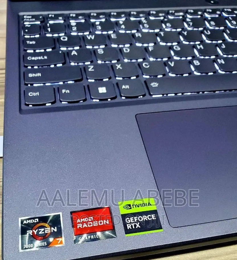 New Laptop Lenovo Legion 7 16GB AMD Ryzen 7 SSD 512GB