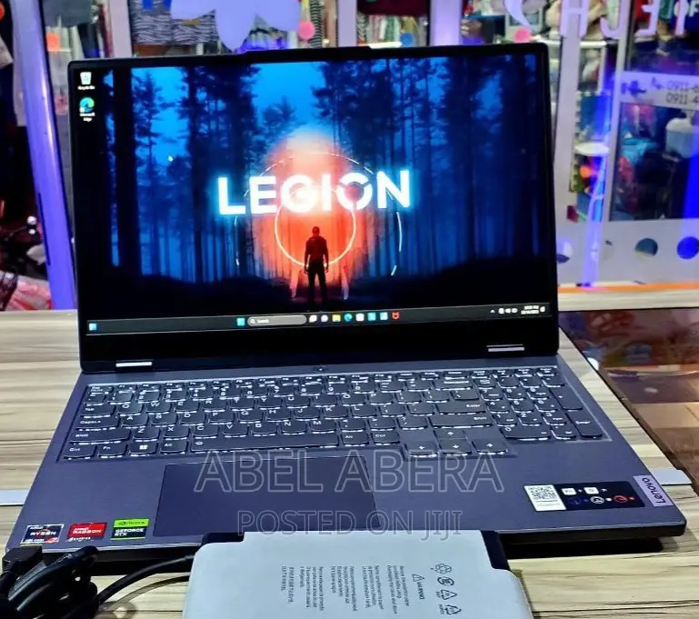 New Laptop Lenovo Legion 5 16GB AMD Ryzen 7 SSD 1T