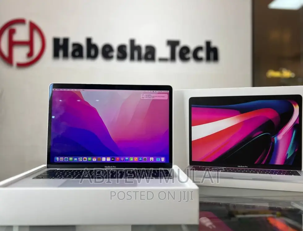 New Laptop Apple MacBook Pro 2020 32GB Intel Core I7 SSD 1T