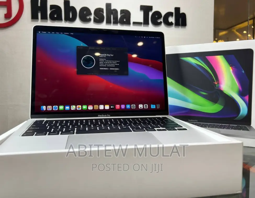 New Laptop Apple MacBook Pro 2020 32GB Intel Core I7 SSD 1T