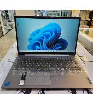 New Laptop Lenovo Ideapad 3 16GB Intel Core i5 SSD 512GB