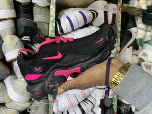 Photo - Original Nike Air Max Tn Shoes