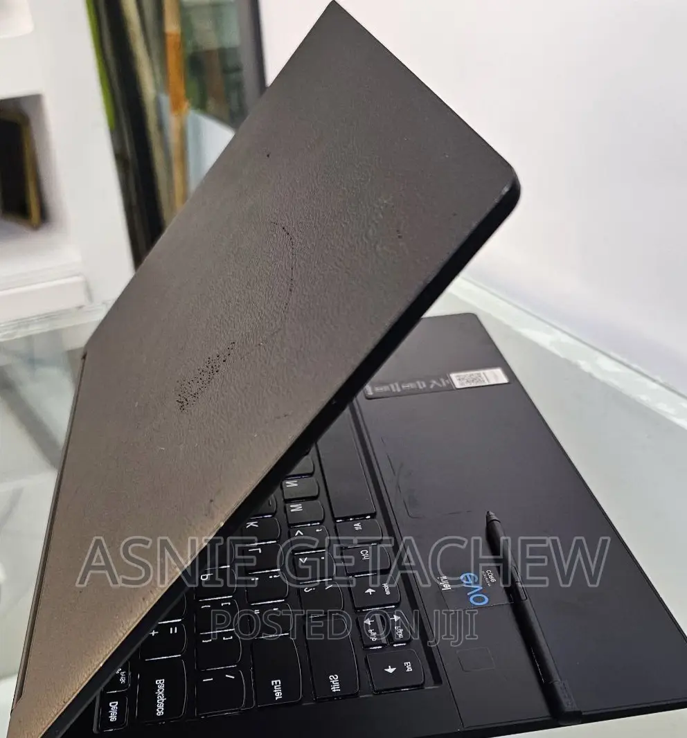 New Laptop Lenovo ThinkPad Yoga 370 16GB Intel Core I7 SSD 512GB