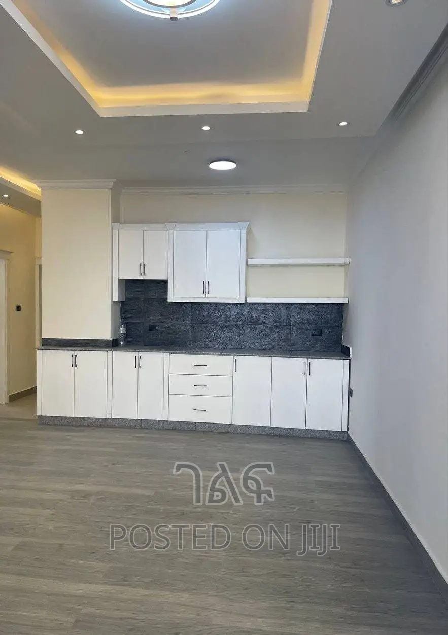 3bdrm Apartment in 🏬 Luxury Apartment, Bole for sale