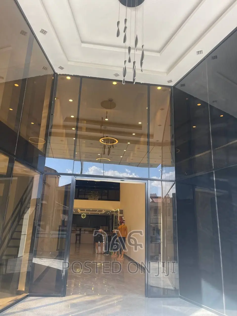 3bdrm Apartment in 🏬 Luxury Apartment, Bole for sale