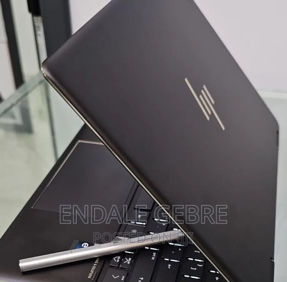 New Laptop HP Spectre X360 16GB Intel Core I7 SSD 1T