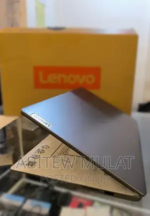 New Laptop Lenovo Ideapad 3 8GB AMD Ryzen 5 SSD 512GB