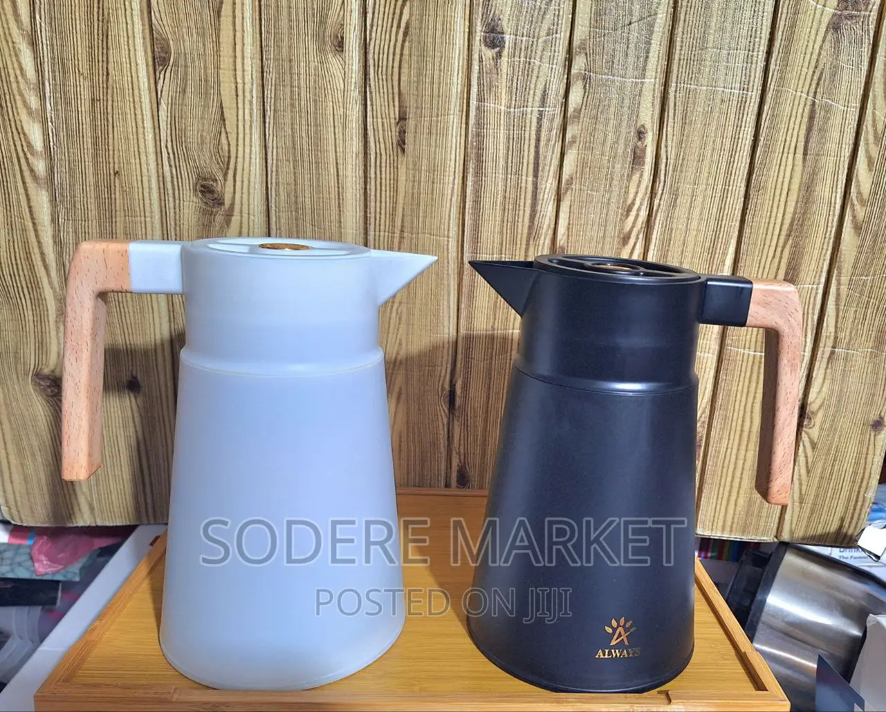 Always Vacuum Flask 24 Hours' Warm-Keeping Performance.