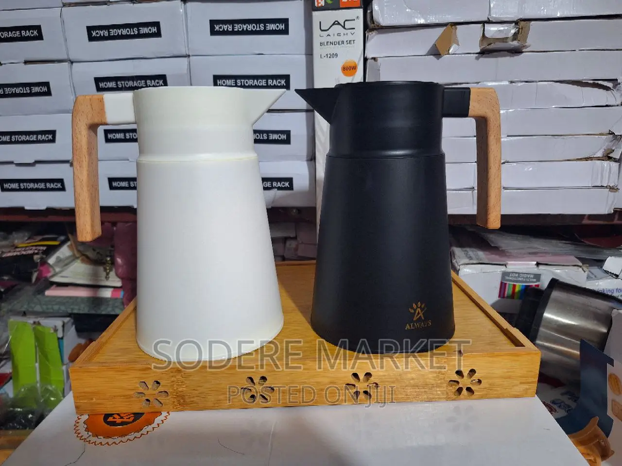 Always Vacuum Flask 24 Hours' Warm-Keeping Performance.