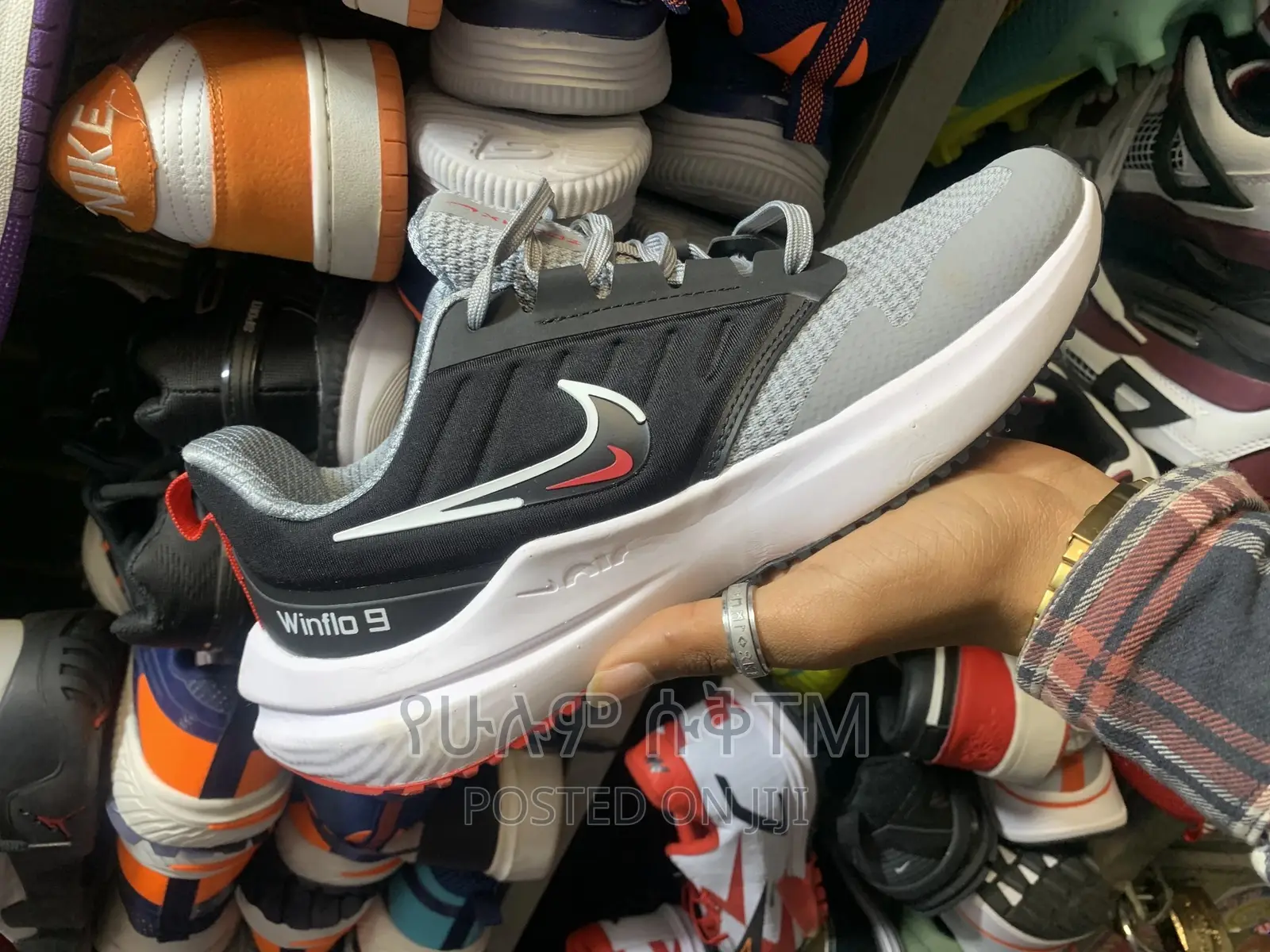 Original Nike Winflo 9 Running Shoes