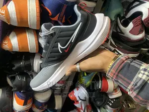 Original Nike Winflo 9 Running Shoes