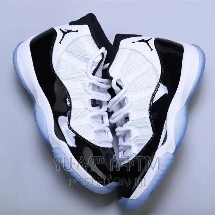 Original Air Jordan 11 Retro ’Concord’ Shoes